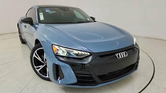 AUDI E-TRON GT 2022 WAUCJBFWXN7008829 image